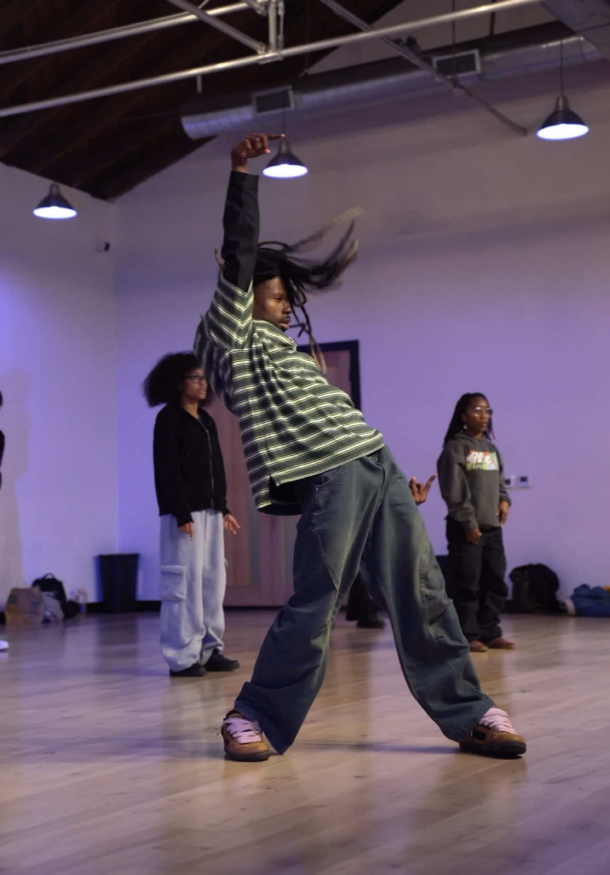 Taught my second LA class a few weeks ago and had such a blast with everyone that came out 😭💌 MORE OF THIS IS 2025  ‘Death Roll’ by @Doechii  #traytaylorchoreography 