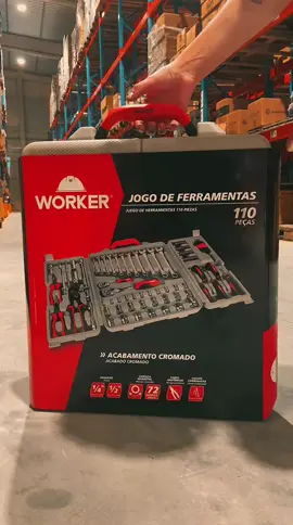 Marque o @ de quem AMA ferramentas e vai AMAR essa maleta! 😎 Garanta a sua agora mesmo e esteja preparado para qualquer tarefa! 😎 #FerramentasWorker #MaletaDeFerramentas110Peças #MaletaDeFerramentas #OfertasEspeciais #BoasFestas #GrandCommerce #NatalEconomico #PresentesEspeciais