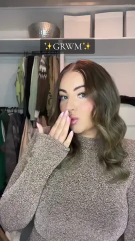 GRWM using my new makeup brushes! I am no expert when it comes to makeup, I find products that I like and stick to them for years, I’ve been using makeup sponges for the longest time as i always found them easier to blend with… HOWEVER these makeup brushes are genuinely the best makeup brushes I have tried.. the COVERAGE i got with that foundation brush!? 😮‍💨 and they blended my makeup flawlessly! 👌🏽 #makeuptransformation #grwm #grwmmakeup #makeup #makeupbrushes #viralmakeup #TikTokShop #affordablemakeup #tiktokmademebuyit 