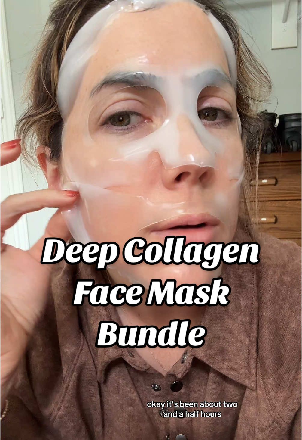 These collagen masks make my face feel soooo good! They are my favorite! #facemask #collagenmask #koreanskincare #koreanskin #glassskin #skincare #collagen  #tiktokshop #tiktokshopping  #tiktokfinds #cozycountdown #spotlightfinds  #NewYearNewAura 