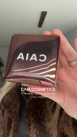 Caia Cosmetics ist so underrated @CAIA Cosmetics  #creatorsearchinsights #beautyfavorites #glowbronzer #bronzerempfehlung #caiacosmetics #caiaglowbronzer • • • Caia glow bronzer