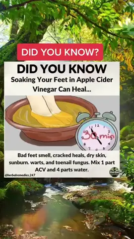Soaking your feet in apple cider vinegar #health #DidYouKnow #nowyouknow #healthtips #fyp #foryou #remedy