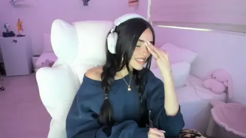 😽😽😽 moments from the stream playing #legofortnite Brick Life and @LEGO Fortnite Odyssey ! thank you for having me @LEGO @Fortnite Official  #LFOdyssey #LFBrickLife #madisonbeer #Sponsored 🤍