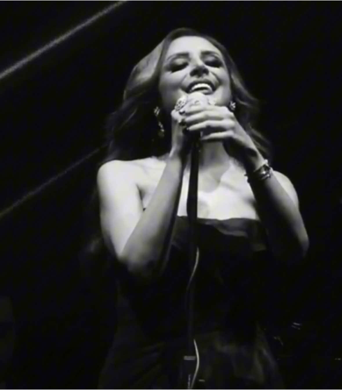 واقول انساك عشان ارتاح! #fyp #explore #angham #fypage #انغام #foryoupage 