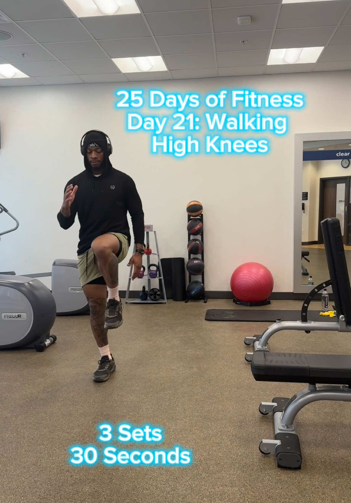 #25DaysofFitness Day 21: Walking High Knees Sets: 3 Reps: 30 Seconds Targets: Hip Flexors, Core, Cardio March forward, lifting knees to hip height with each step. Swing your arms naturally. #25DaysofFitness 