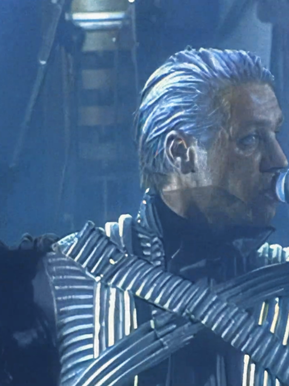 Rammstein - Spiel Mit Mir (Live aus Berlin 1998) #rammstein #liveausberlin #live #metal #rock #tilllindemann 
