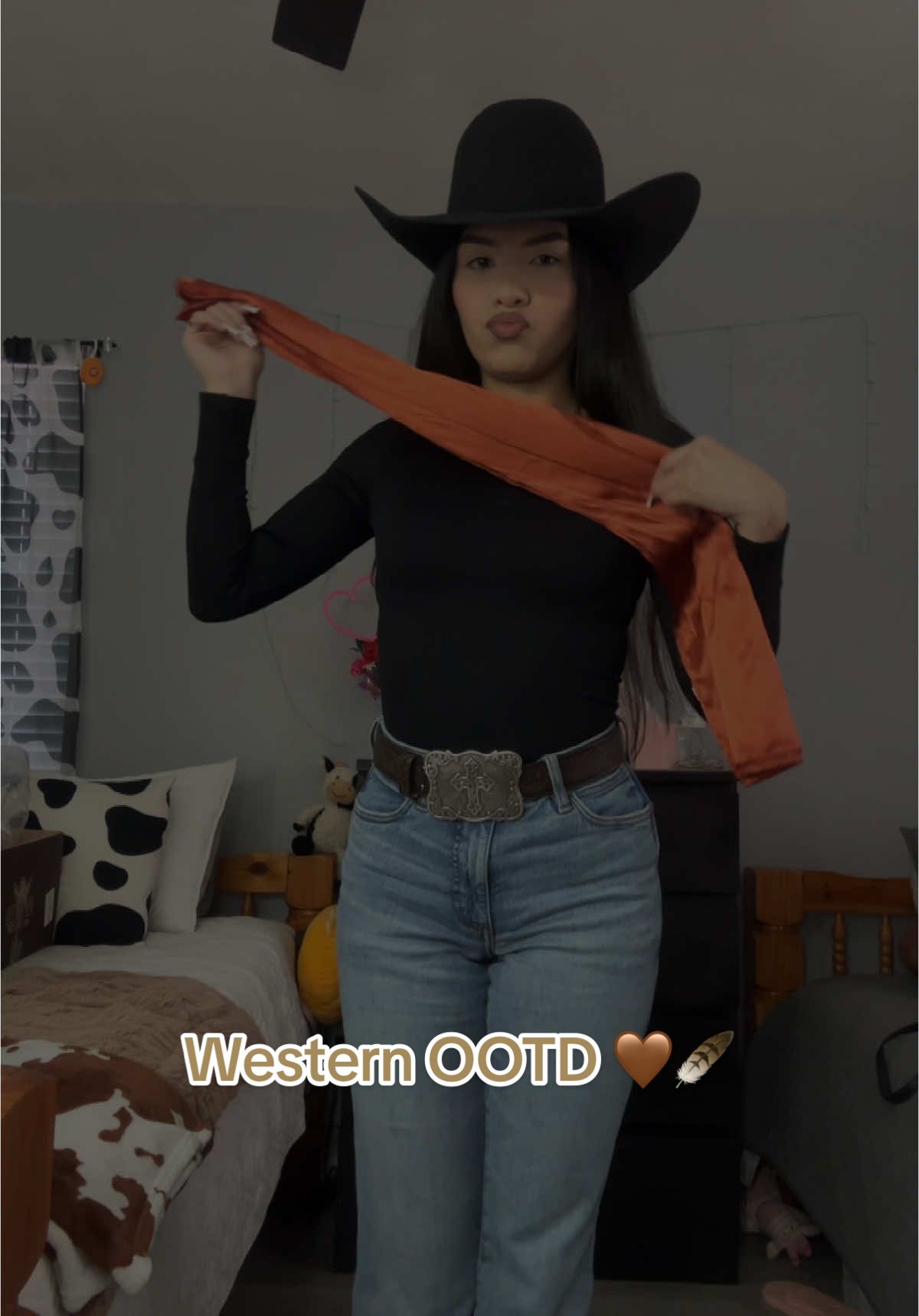 Winter western outfit inspo 🤎🪶 #westernfashion #westernoutfits #western #westernootd #wrangler #westernwear #vaquera #texas 