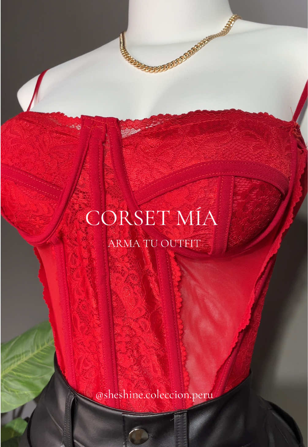 NEW ARRIVALS🤩 Bellas! Ya disponible nuestto corset Mía! Contactanos 923088669📲🤍 #corsets #añonuevo #navidad #tiktokshop #liverpool #peru #lima 