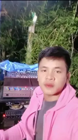 သုံးခွအနောက်ပိုင်း မဂ်လာဆွမ်းကပ်လေးမှာ audio ပိုင်းလေးပါရမီဖြည်#ဆရာများကိုလေးစားလျက်🙏🙏🙏 