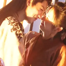 my parents 🥹🥹 #chasingjade #逐玉 #zhuyu #zhanglinghe #张凌赫 #tianxiwei #田曦薇 #chinesedrama #田作之赫 