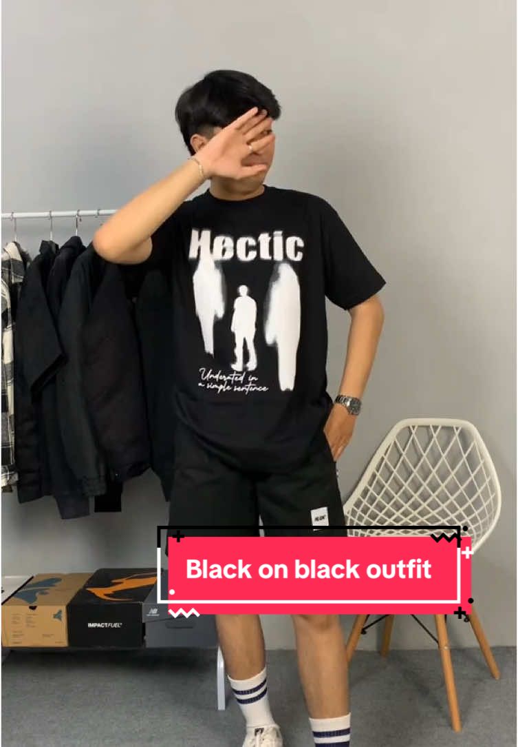 Black on black outfit ! Best seller product reguller tee hectic “Blury”  #outfitideas #outfitcelanapendek #y2k #fashiontiktok 