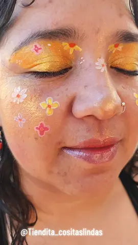 ✨✨ Glowyyy 🌼🌸💮 #maureenmakeupsartisticos#sesion#makeup#faceart#douyin#maquillajeprofesional#quintaregionchile#beauty#womanpower#fy 