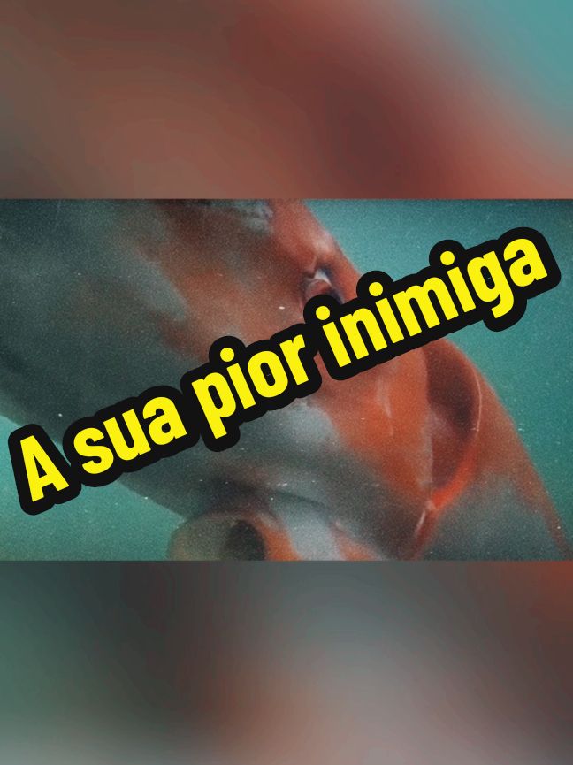 A rainha das profundezas  . . . #curiosidades  #vidamarinha  #fatosdesconhecidos  #fatoscuriosos  #mar 