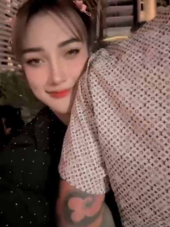 #เอิร์นวัดใหญ่❤️❤️❤️@D R E A M  ที่แปลว่าความฝัน🦋 