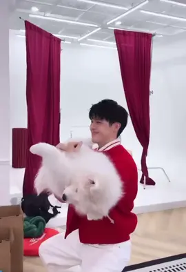 ဟဲ့ကလေးကို ဝါဿနာက gym ြဖစ်ပေမဲ့မင်းသားဖြစ်ပြီးရူတင်ရောက်နေရသောအခါ 🥴 #skywongravee 