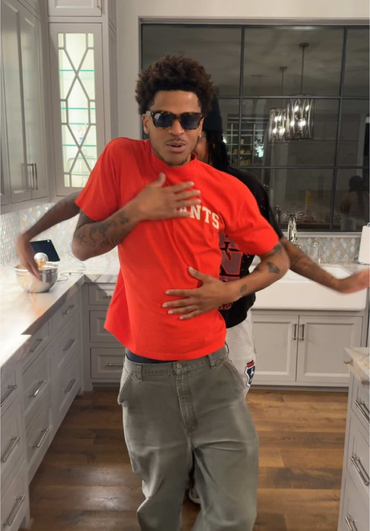 @chrisbrownofficial we need a response asap! @Qir @Shareefoneal  #fyp 