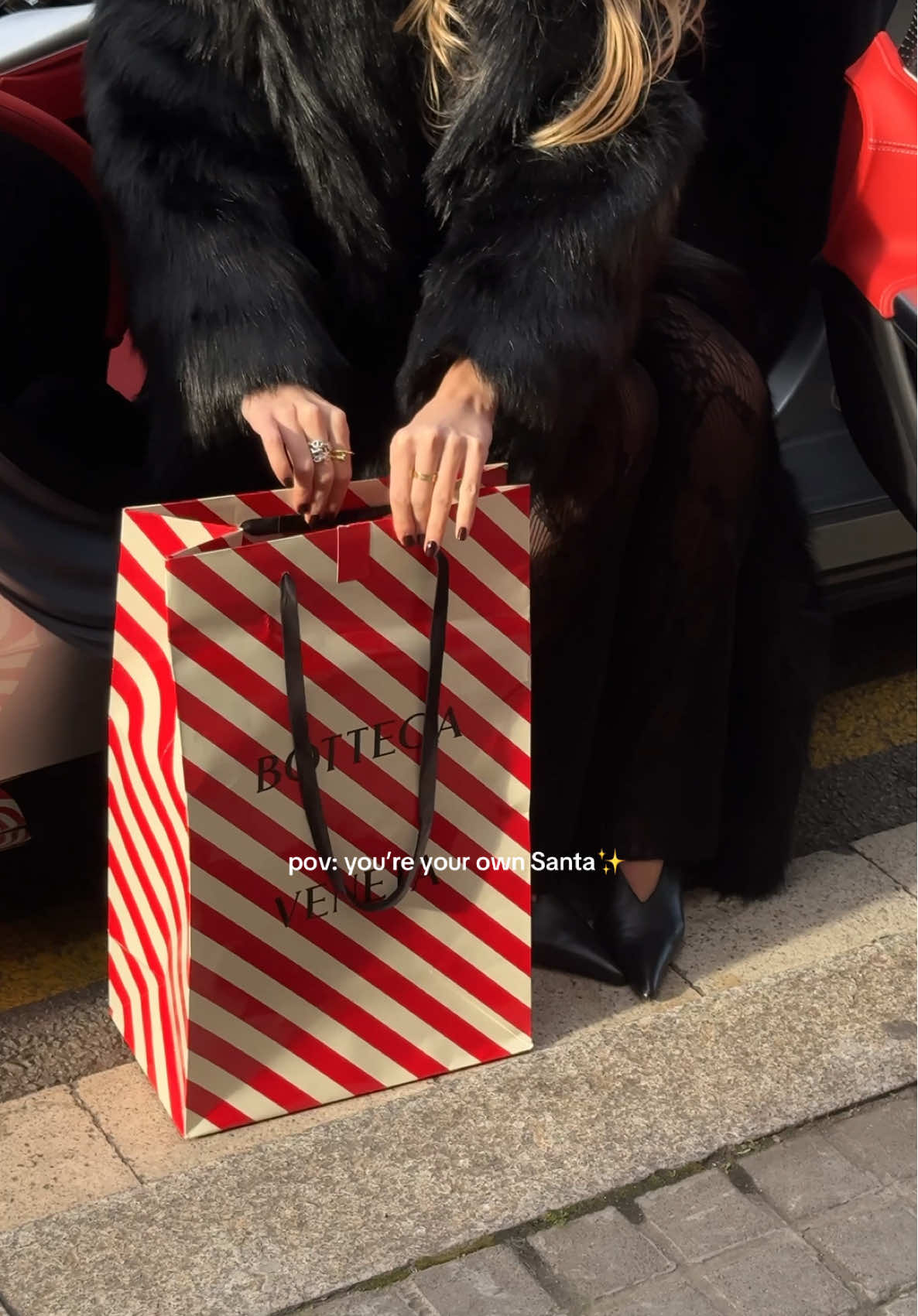 Merry Christmas loves❤️ #bottegaveneta #itgirlaesthetic #itgirl #unboxingvideo 