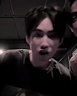 หนุ่มตี๋แพ้หมวยยิ้มหวาน ( #phuaa #phutatchai #aaashirakorn )