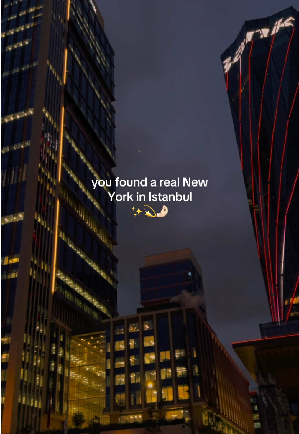 you found a real New York in Istanbul✨💥 An absolutely unbelievable and stunning place📸✨ 📍Finans  Merkezi, Ataşehir  #istanbul #turkiye #atasehir #uskudar #cityoflove #istanbuldayasam #placestogo #newyork #newyorkcity #finansmerkeziistanbul #istanbullovers #reelsinstagram #reels #youlooklonely 