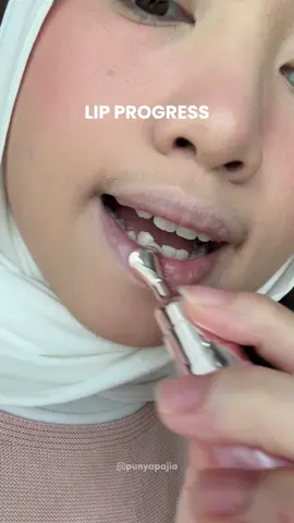 pinkeu kesayangan akuuu🥰🫶🏻 #fyp #lips #lipproducts #lipserum #skintific #skintificlipserum #skintificid 