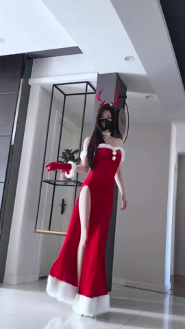 Long skirt or short skirt?🦌长裙还是短裙呢？哪个适合我？#cindy518c #soonent #fyp #merrychristmas 