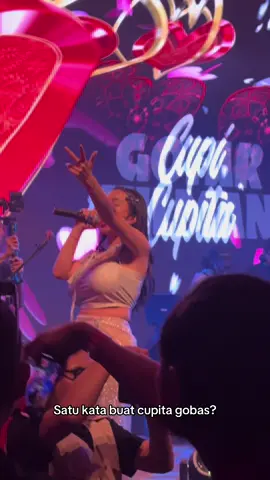 Duh gimana ya ??  #family #trending #funny #lucu #podcast #shorts #fypシ゚viral #reels #foryourpage #semarang #selagood #dangdut #ambyar #club 