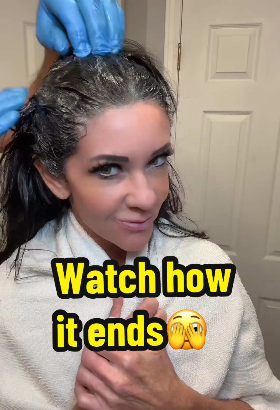 Viral hair dye shampoo #Viralhairdyeshampoo #hairdye #viraltiktokshopproducts #tiktokshopholidayhaul #tiktokshopcreatorpicks #tiktokshopyearendsale #newyearnewaura