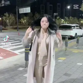 여러분 이 사람중에서 누구 좋아요?? 전 초록모자님^^ 여러분들은 누구 좋아요?? #정서현 #고은서 #초록모자 #현더이 #왜그러세요 #최가을 #추천떠라_추천  #딘👑만_사용할수있는_해시태그 #딘👑  #아싸내일크리스마스당!!!#떡상하자ᅲㅠ  #제발하트20개라도넘자ᅲᅲ🥺🥺🙏🙏 