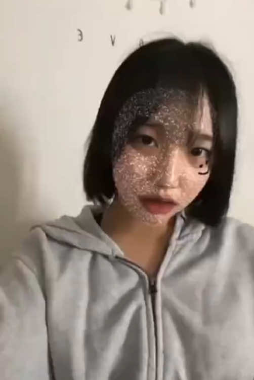 なかなか配信出来なくてごめんなさい🥺 #ahoo #ライバー女子 