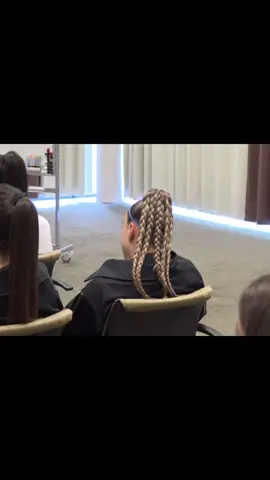 #atheneadelcastillo #humor #futbolfemenino #futfem #woso #realmadridfemenino 