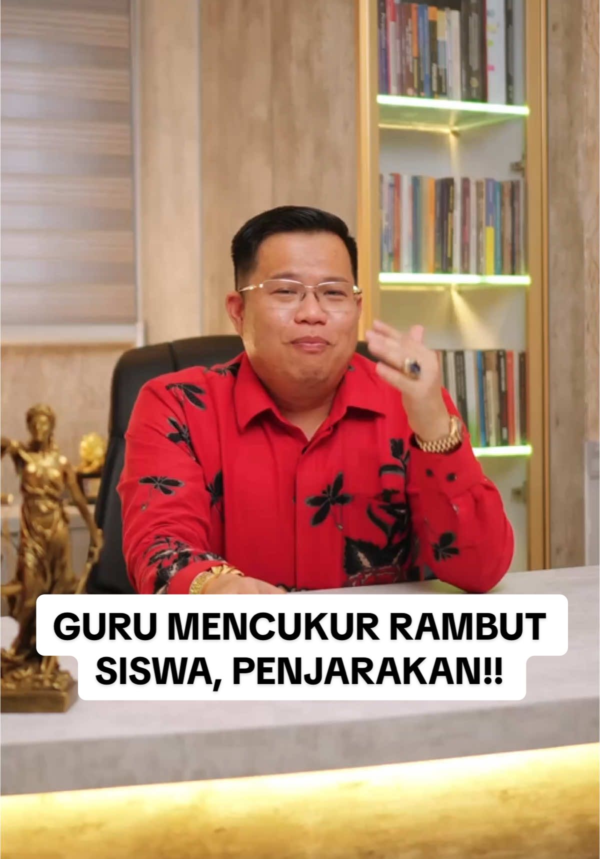 GURU MENCUKUR RAMBUT SISWA, PENJARAKAN!! #guru #sekolah #pelajar #siswa #siswi 