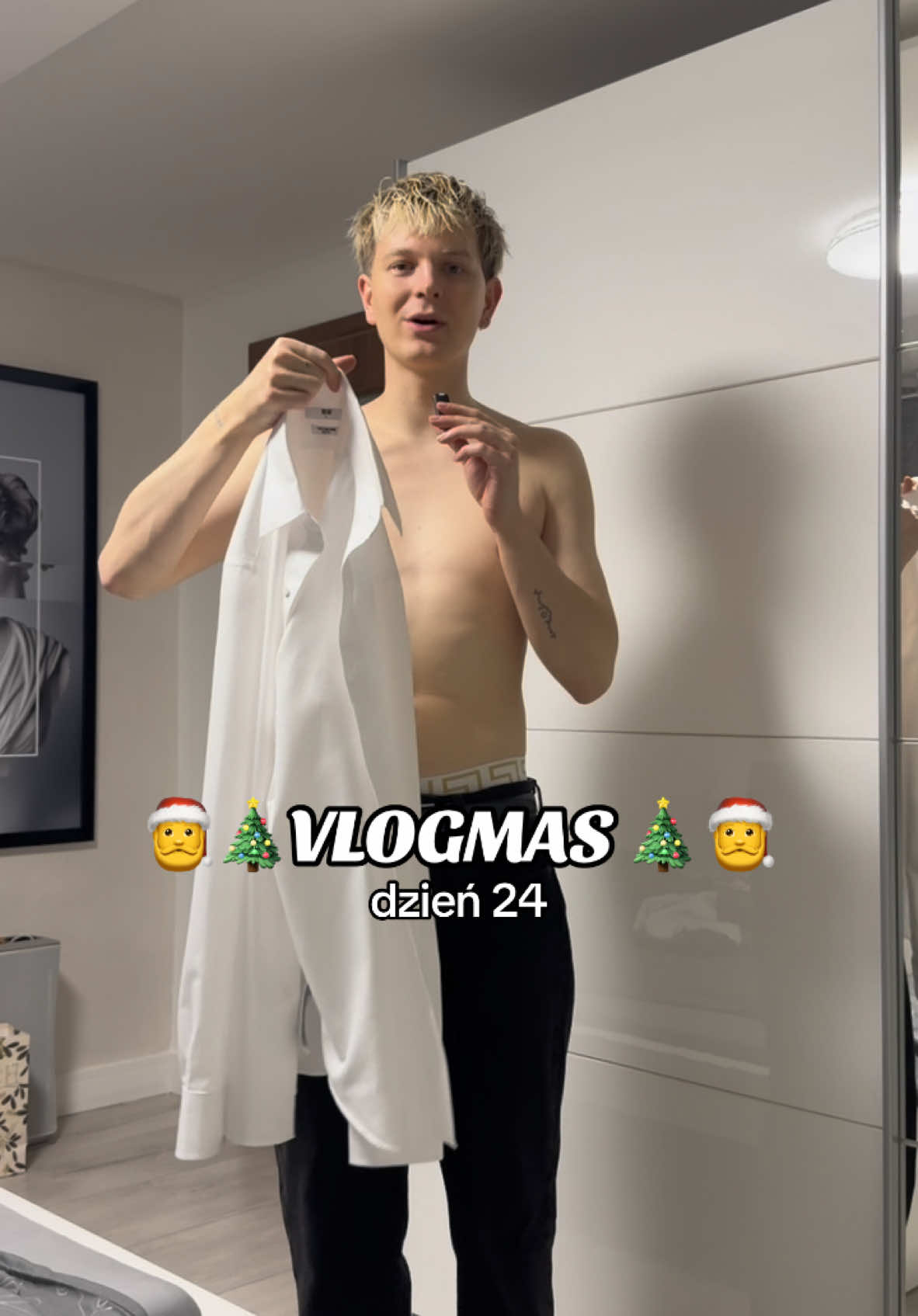 smacznej kolacji Wam życzę😅🎄🥟 Wesołych Świąt!😍🎁