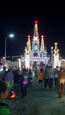 chúc cả nhà giáng sinh an lành.