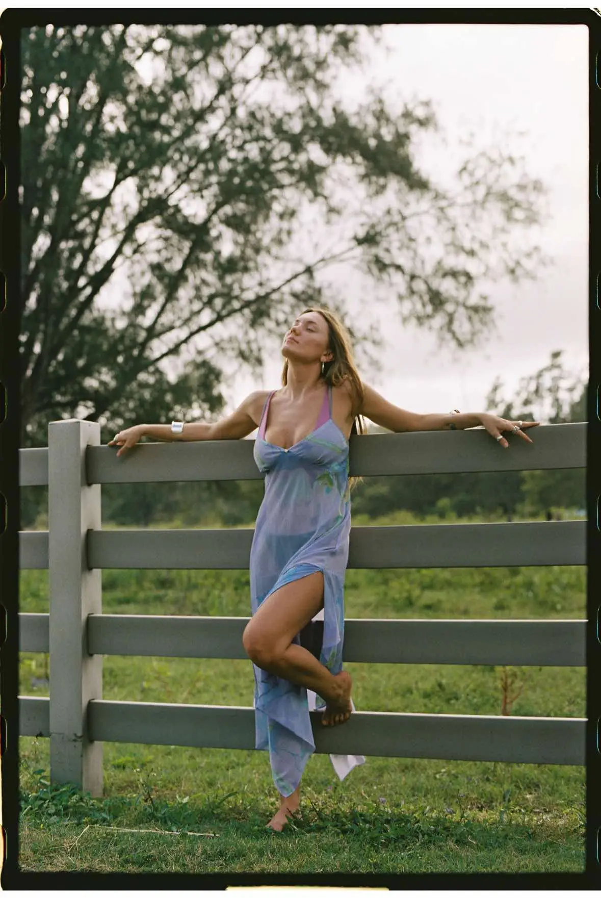 photos that feels like mariella #filmphotography #hawaii 