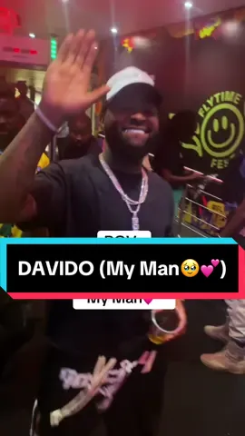 Did you see the Handshake🥹😫😫🤲 I’m going to Cut off this hand and FRAME it 🥹😫😂 @davido  #davidoofficial #flytime2024 #flytime #davidoatflytime #davidoshow #davidofans #mymanmymanmyman 