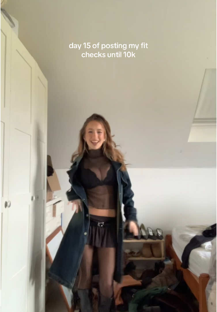 I LOVE this coat #fitcheck #OOTD #10k 
