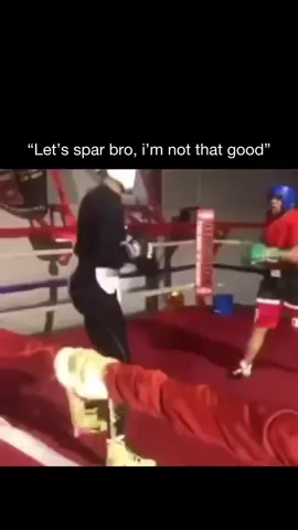 Na that’s insane work 😭 (h/t knockout/IG) #boxing #sparring 