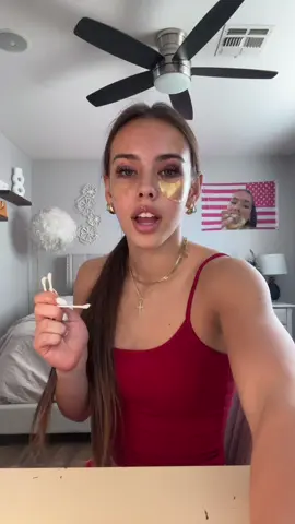 happy holidays my loves 🎄🎁❤️ #christmaseve #grwm #rushedgrwm #happyholidays #christmas2024 