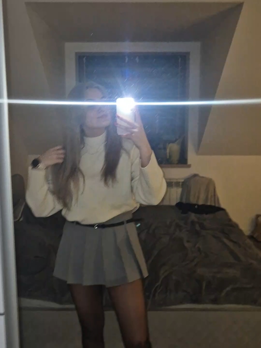 ig: a.krukk #dlaciebie #girl #dc #foryou 