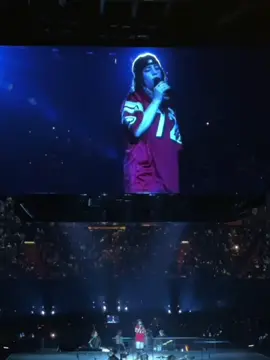 merry christmas to all. #billieeilish #billieeilishfan #oholynight #foryou #fyyyy #lyricsvideo #billie #fy 