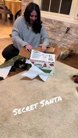 Merry Christmas!!! #fyp #fypシ #prank #Christmas#secretsanta #secretsantagift #cousins #funny #funnyvideos #fup #CapCut 