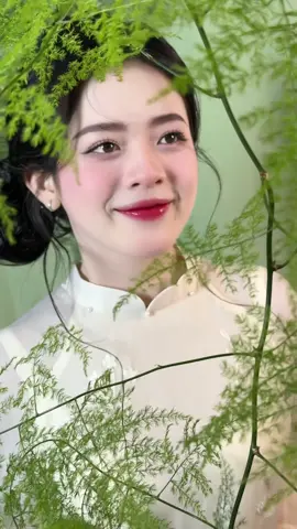 Quên tone hồng lạnh đi, tone hồng đỏ này sẽ làm đêu đứng các bạn mùa Tết 2025 này ó🥰#makeupcodau #makeuptutorial #makeupcodaudep #makeupcodautunhien #makeupcôdâu #makeupcodautainha #makeupcodaungaycuoi #makeupcodaucantho #makeupthoanguyen #makeupcodautinh #ThoaNguyenmakeupacademy #makeupThoaNguyen #makeupcodautinh #tonehongngotngao #côdaumientay #makeupcôdâuđẹp #codau #makeupcôdâucầnthơ #codauxinh #codautrongtreo #makeuptutorial #makeupartist #makeuplook #makeupcodautainha 