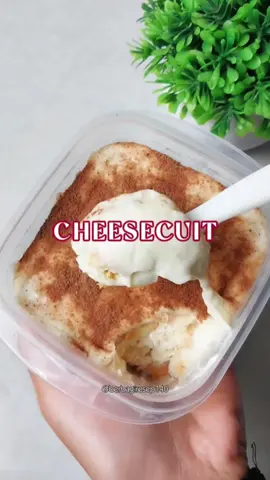 cemilan cuma 4 bahan WAJIB SAVE & SHARE !!! CHEESECUIT VIRAL ▪︎ keju oles spready 1 bks ▪︎ SKM cair 1-2 bks sesuai selera ▪︎ susu UHT full cream 5-10 sdm tuang sedikit demi sedikit ▪︎ biskuit terserah mau pake merk apa aja  simpan di kulkas selama 3-5 jam baru di nikmati. selamat mencoba !!! . . #cemilan #cemilanviral #cheesecuit #reseptiktok #resepsimple 