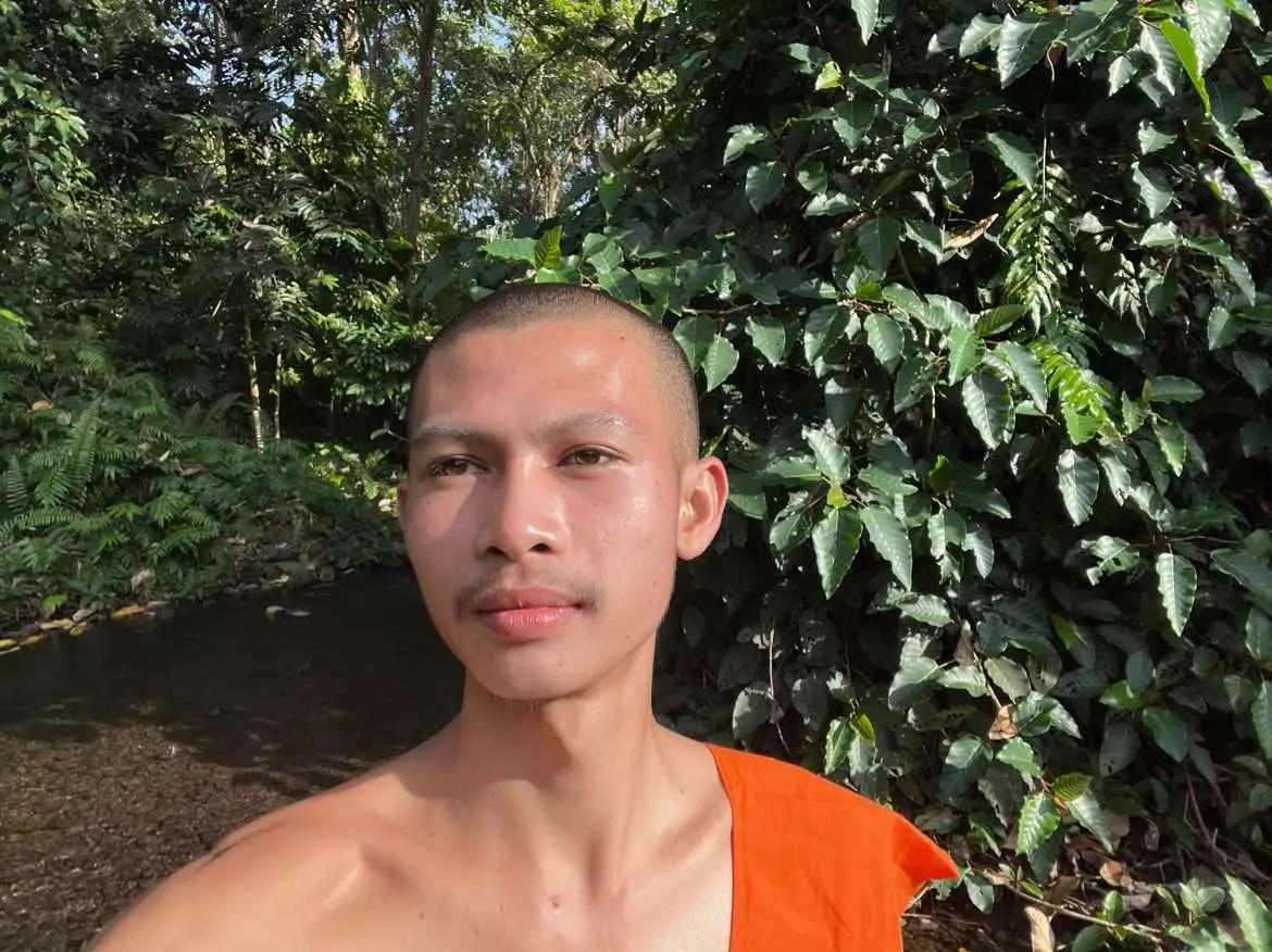 តេីអ្នកដឹងទេ😀#ក្បាលទឹក #ត្បូងឃ្មុំផ្ទះខ្ញុំ🏠💗😊 