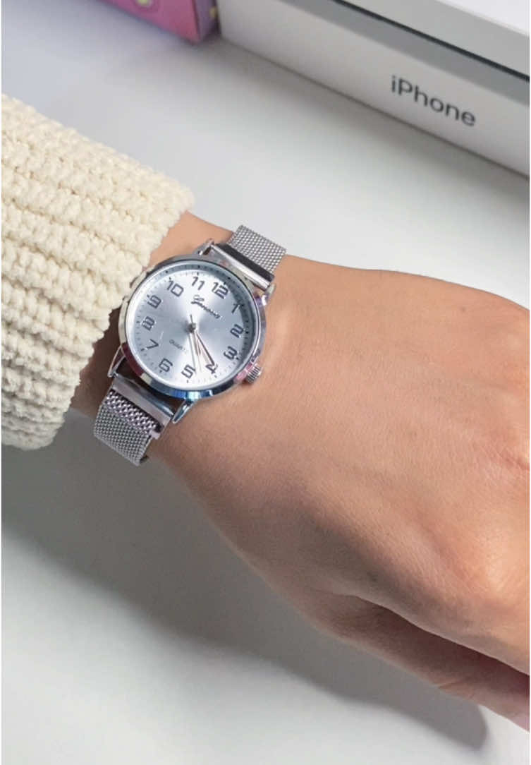 นาฬิกาแฟชั่นในงบ💯#นาฬิกา #นาฬิกาข้อมือ #นาฬิกาข้อมือผู้หญิง #นาฬิกาผู้หญิง #แฟชั่นผู้หญิง #ป้ายยาtiktok  @จัสมินน มายช้อป🛍️  @จัสมินน มายช้อป🛍️  @จัสมินน มายช้อป🛍️ 