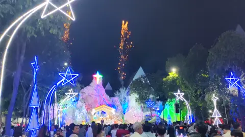 Chúc tất cả mọi người giáng sinh an lành và ấm áp 🥰#phaohoaboquocphong #xuhuong #noel #giánginh 