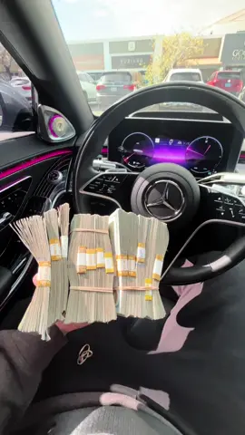 POV: you bought your dream car off NFL plays 😭🙏🏼 #fyp #foryou #maybach #mercedes #amg #carguy #cartok #carsoftiktok #pov #millionairemotivation #hustle #erich #supercars #parlay #sports #nflpicks #razz 
