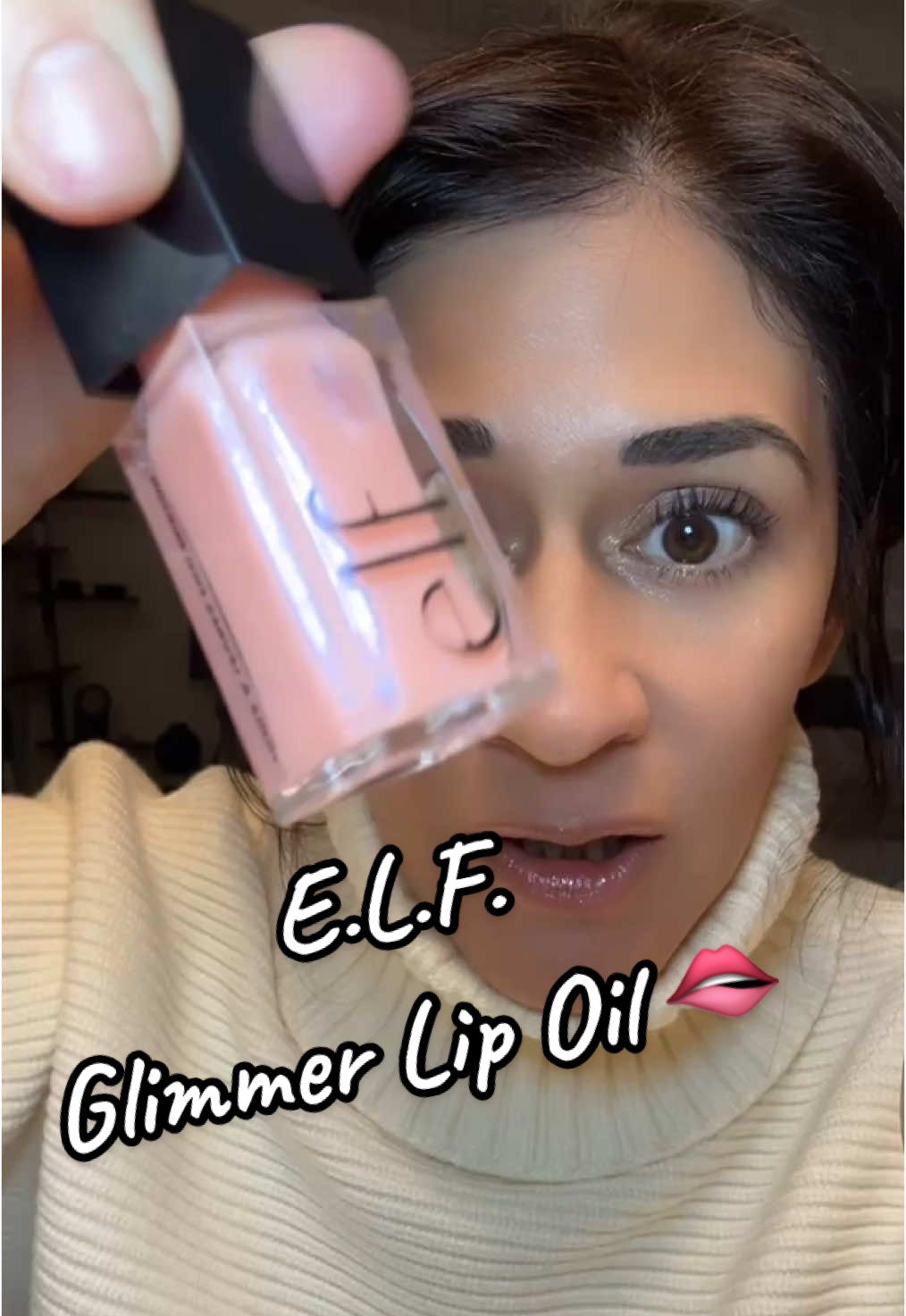 Elf 🫦glimmer Lip Oil.. Unm yes please 🫦@elfcosmetics #elfcosmetics #elflipoil #newmakeup #elfglowreviverlipoil #affordablemakeup #glowreviverlipoilglimmer #lipoil #BeautyTok 