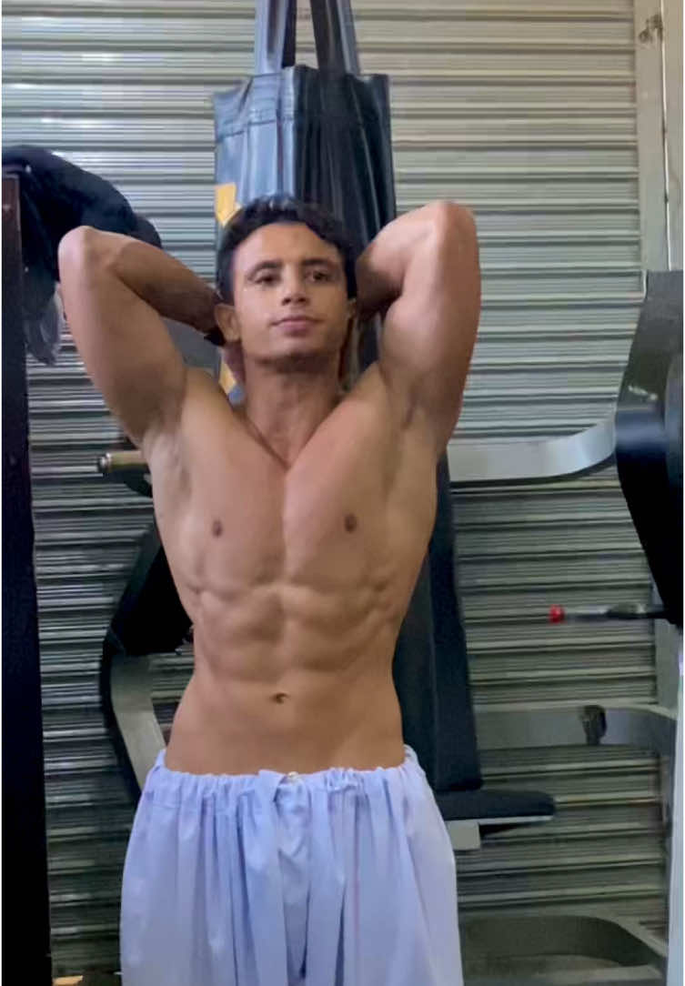 “Mastering Fitness: A Natural Athlete’s Body and Training Philosophy 🏋️‍♂️✨” @A🥀Love❤F #gymmotivation #gymlover #Fitness #buhran_tv #fouryou 