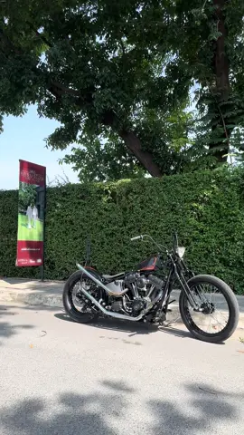 เปลี่ยนท่อ!!!  #evochopper #รถอะไรก็สนุก #เสื้อเหล็กเด็กแนว #ระหว่างทางสวยงามเสมอ #motorcycle #evochopper #sporter1200 #sporterchopper #sporter1200custom #twincamchopper #harleydavidson® #custom #chopperthailand #thailandchoppers #chopper #shovelhead #upbike #custompaint  #pinstriping​#pinstripingthailand​#kustompaint